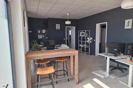 Attraktives, helles Büro (112 m²) mit guter Anbindung – Nachmiete - Berlin Lichtenberg