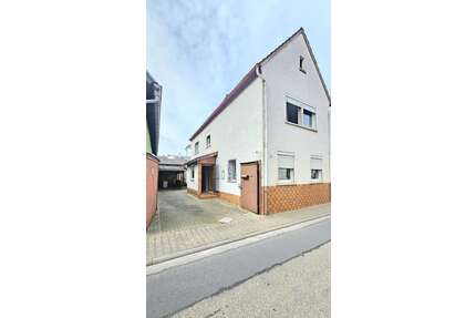 Haus zum Kaufen in Fußgönheim 325.000,00 € 117 m²