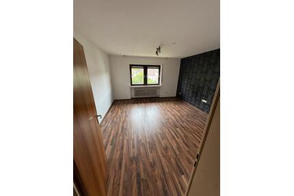 Mietwohnung - 850,00&nbsp;EUR Kaltmiete, ca.&nbsp; 85,00&nbsp;m&sup2; in Höchst im Odenwald (PLZ: 64739)