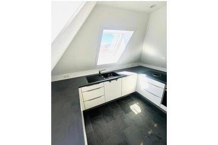 Eilverkauf - 3.5 Zimmer Dachgeschosswohnung in Kempten St. Mang - Kempten (Allgäu) Auf dem Lindenberg