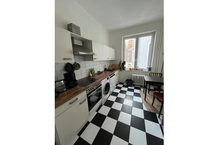 4,5-Zimmer-Wohnung in Hafennähe – ideal für WG (3–4 Personen) - Flensburg