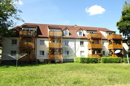Niedliche DG-Wohnung mit Balkon - Zwickau Zwickau-West