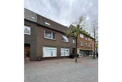 Haus zum Kaufen in Emmerich am Rhein 359.000,00 € 259.85 m²