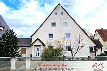 Haus zum Kaufen in Lauf 298.000,00 € 104.92 m²