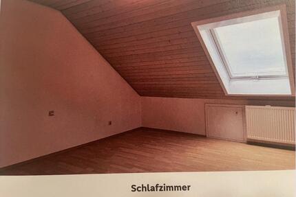 Dachgeschosswohnung, 3 Zimmer - 700,00&nbsp;EUR Kaltmiete, ca.&nbsp; 80,00&nbsp;m&sup2; in Donzdorf (PLZ: 73072)