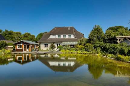 Haus zum Kaufen in Rade 695.000,00 € 226 m²