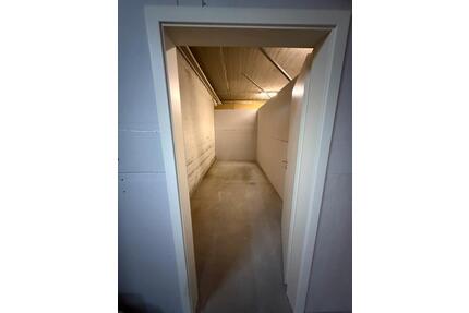 1x 10 m2 Lagerraum Abstellraum Zwischenlager - Eutin