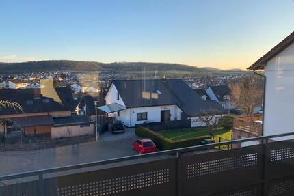 Geräumige 4-Zimmer-Wohnung mit Balkon - Dielheim