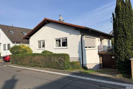 Einfamilienhaus mit großem Grundstück - Münster - Dieburg