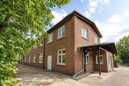 Haus zum Kaufen in Guben 149.000,00 € 70 m²