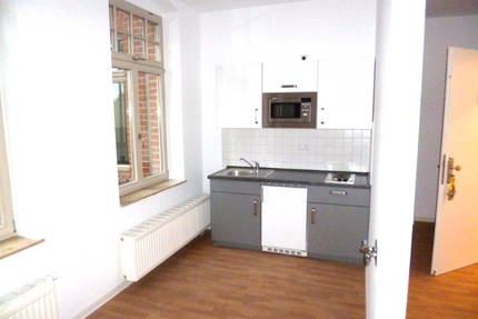 Wohnung zum Mieten in Halle 400,00 € 41.95 m²