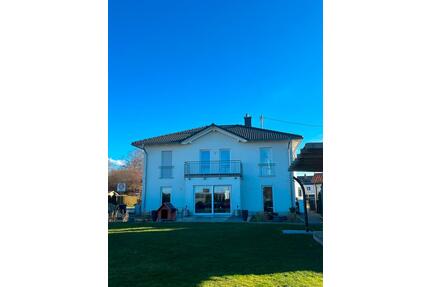 Einfamilienhaus in Holzschwang (Neu-Ulm) 180qm 2 Stock+Garten