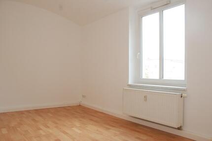 Im Erdgeschoss gelegene 2-Raum-Wohnung mit Balkon - Chemnitz