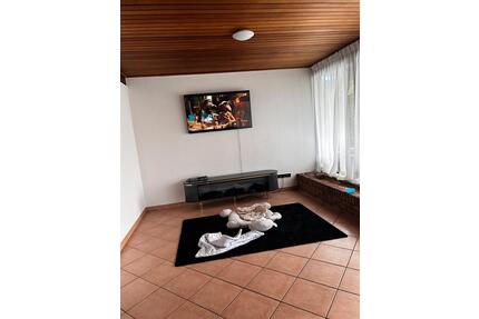 Haushälfte auf 3 Ebenen - 1.395,00&nbsp;EUR Kaltmiete, ca.&nbsp; 145,00&nbsp;m&sup2; in Oldenburg (PLZ: 26133) Kreyenbrück
