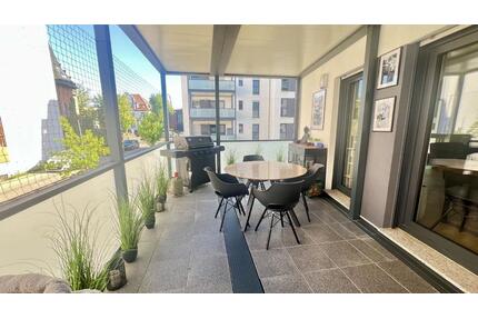 Modern und Zentrumsnah - 3 Zimmer NB Wohnung mit EBK, großem Balkon und TG - Lahr (Schwarzwald)