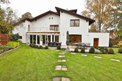 Haus zum Kaufen in Berlin 1.460.000,00 € 401 m²