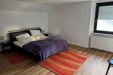 2-Zimmer-Dachgeschosswohnung zu vermieten - Osterode am Harz