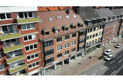 Helle 4-Zimmer Dachgeschosswohnung in Bremerhaven!