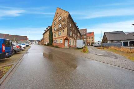 Wohnung zum Kaufen in Stutensee 209.000,00 € 140 m²