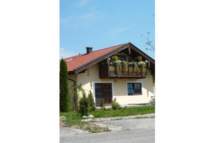Pitterhart Erdgeschoß Wohnung 30 qm 1,5 Zi TerasseGarten+Stellpl - Pittenhart