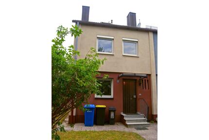 Reihenendhaus in Nürnberg Eibach mit viel Ausbaupotential