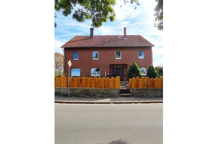 Mehrfamilienhaus mit Ausbaupotenzial - Hessisch Oldendorf