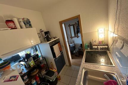 Attraktive 2-Raumwohnung mit Balkon in Waren- teilmöbeliert - Waren (Müritz)