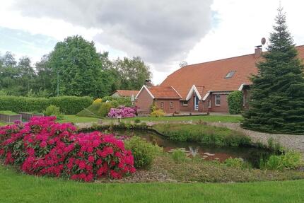 Ferienhaus in idyllischer Kanallage mit 6200m2 Fläche - Barßel