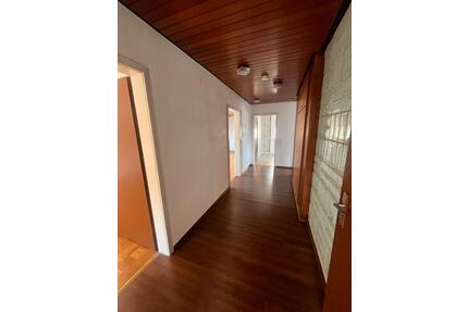 Helle 3-Zimmer-DG-Wohnung in 73333 Gingen - Gingen an der Fils