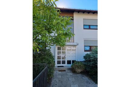 Sonnendurchflutete 2ZiKB Wohnung zu vermieten - Niedernhausen