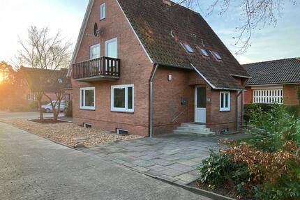 Einziehen und wohlfühlen - modernisiertes Einfamilienhaus mit 5 Z - Stade