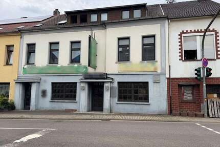 Haus zum Kaufen in Riegelsberg 295.000,00 € 260 m²
