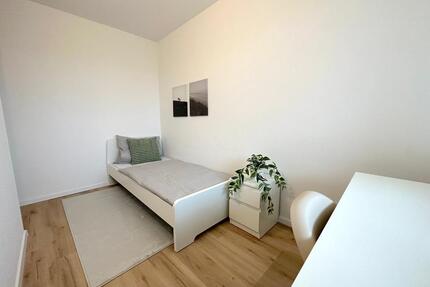 Zwei Zimmer frei in unserer 3er-WG – Zehnmorgenstraße 48, Frankfurt am Main