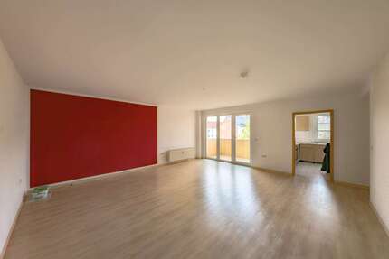 Wohnung zum Mieten in Plauen 395,00 € 76.12 m²