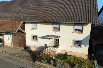 Haus zum Kaufen in Achern Wagshurst 299.000,00 € 127 m² - Achern / Wagshurst