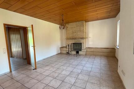 3 Zimmer Wohnung mit Balkon, modernisiert, Radolfzell-Stahringen - Radolfzell am Bodensee