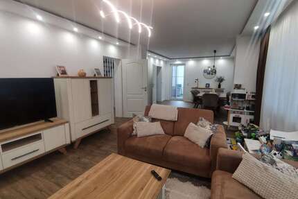 Haus zum Kaufen in Mönchengladbach 490.000,00 € 124.53 m²