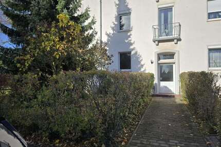 Wohnung zum Kaufen in Bitterfeld-Wolfen 59.000,00 € 65 m²