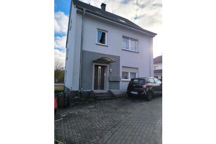 Dreifamilienhaus Staudt 2-3km zu A3ICE - Mogendorf