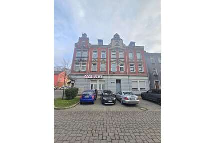 Wohnung zum Kaufen in Duisburg 240.000,00 € 347 m²