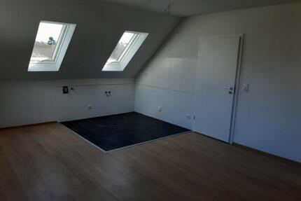 2-Zi DG Wohnung Nienburg Langendamm - Nienburg (Weser)