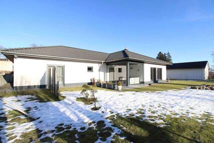 Exklusiver Design-Bungalow mit Wintergarten, Smart Home und 1.269 m² Grundstück - Goslar Hahnenklee