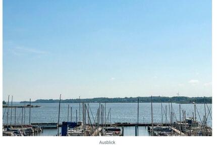 Frisch sanierte 2-Zimmer-Wohnung mit Loggia und Schleiblick - Schuby