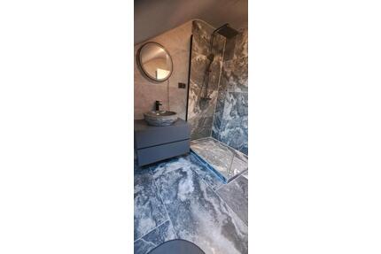 Moderne frisch renovierte Dachgeschosswohnung - Bedburg