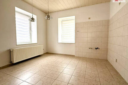 Kleine 2-Raum-Wohnung in Geyer - 253,00&nbsp;EUR Kaltmiete, ca.&nbsp; 46,00&nbsp;m&sup2;&nbsp;Wohnfl&auml;che in Geyer (PLZ: 09468)