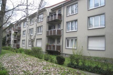 Top! SanierteRenovierte 2 Zimmer Wohnung in ruhiger Stadtlage - Frankfurt am Main Eschersheim
