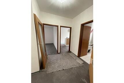 2-Zimmer-Wohnung in Berlin-Tegel – renoviert & mit Einbauküche