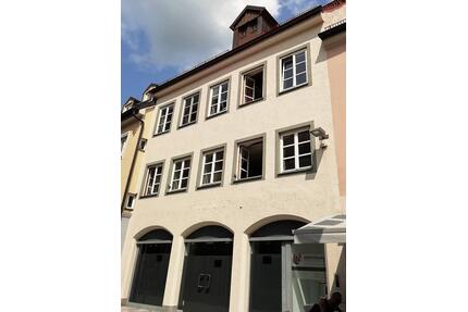 Helle 96 qm-Altbau-Wohnung Kaufbeuren Altstadt