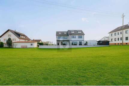 Grundstück zu verkaufen in Kutzenhausen 350.000,00 € 861 m²