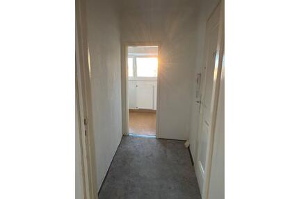 Wohnungspaket Hof; 2 mal 3-Zi-ETW; VB 154.000€; Provisionsfrei